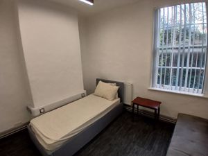 Photo 1- click for photo gallery